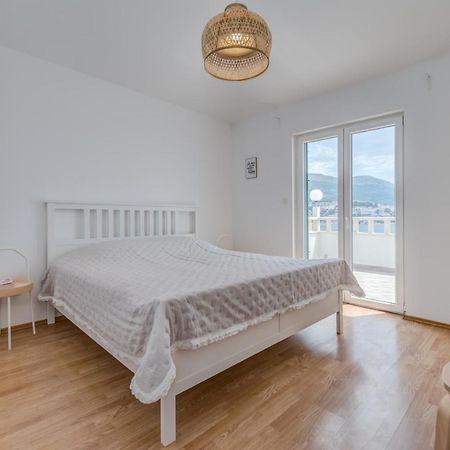 Beachfront Apartments Split Kültér fotó